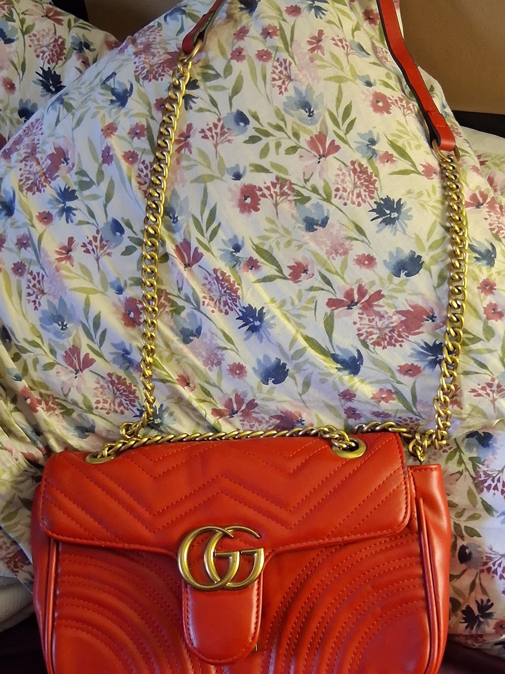 Designer Red Quilted Chain Shoulder Bag - Gucci